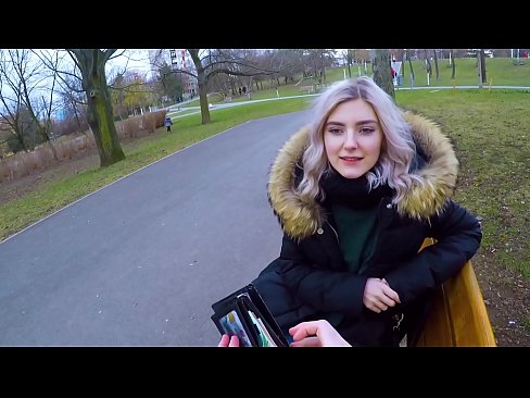 ❤️ Swallows in frjemdling syn hot cum foar jild - blowjob yn it park troch Eva Elfie ☑ Seksfideo by porno fy.onlydesiporn.ru